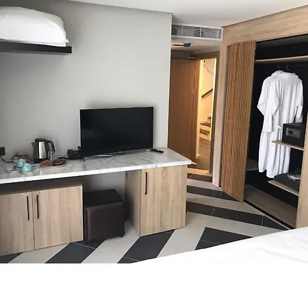 Casa Luxury ホテル