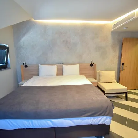 Casa Luxury 酒店 3*