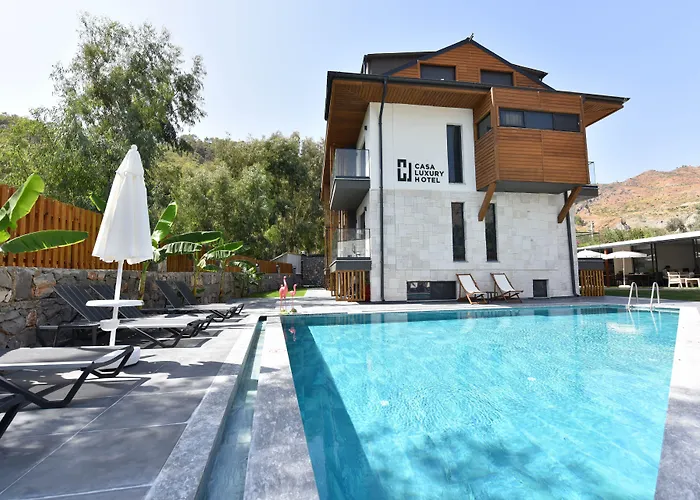 Casa Luxury Hotel 3*